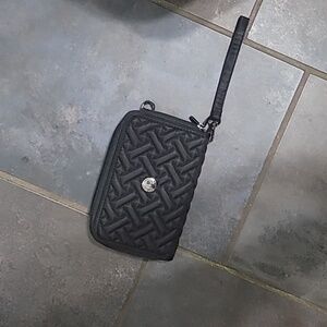 Lug Quickstep Classic  Convertible Wallet Wristlet- Black